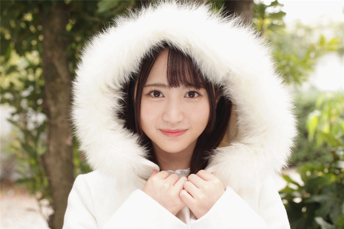 小野六花写真图集—18岁的小野六花 出道写真