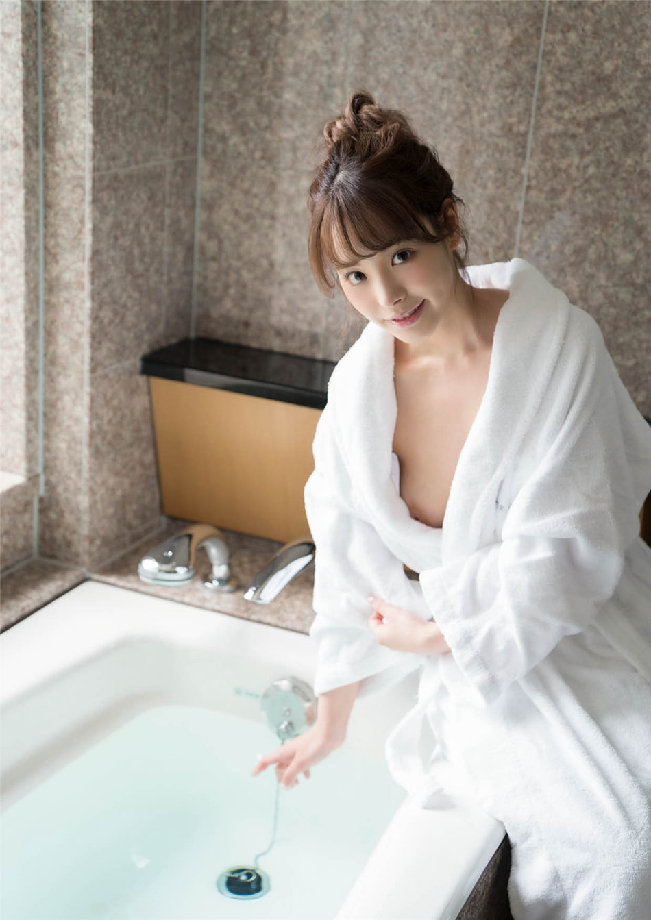 桃乃木香奈写真图集—5mm